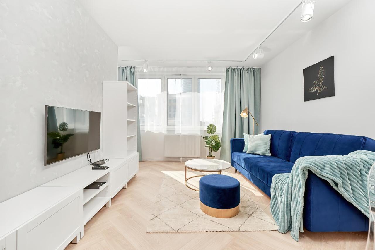 Exclusive Apartments Gwiazdzista With Free Garage Wroclaw By Noclegi Renters Экстерьер фото