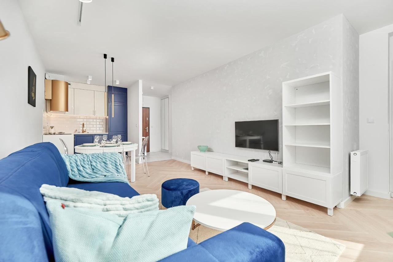 Exclusive Apartments Gwiazdzista With Free Garage Wroclaw By Noclegi Renters Экстерьер фото