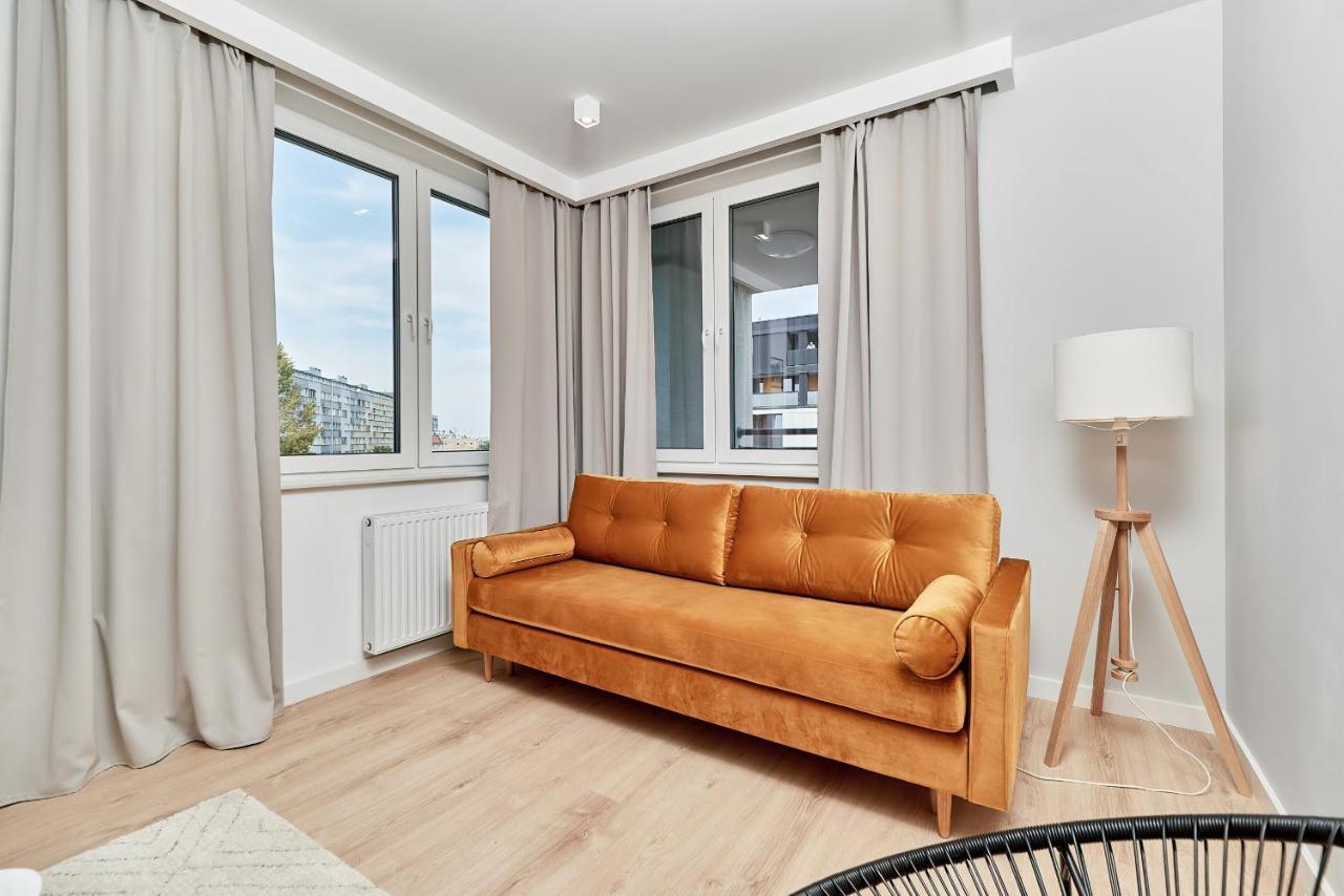 Exclusive Apartments Gwiazdzista With Free Garage Wroclaw By Noclegi Renters Экстерьер фото