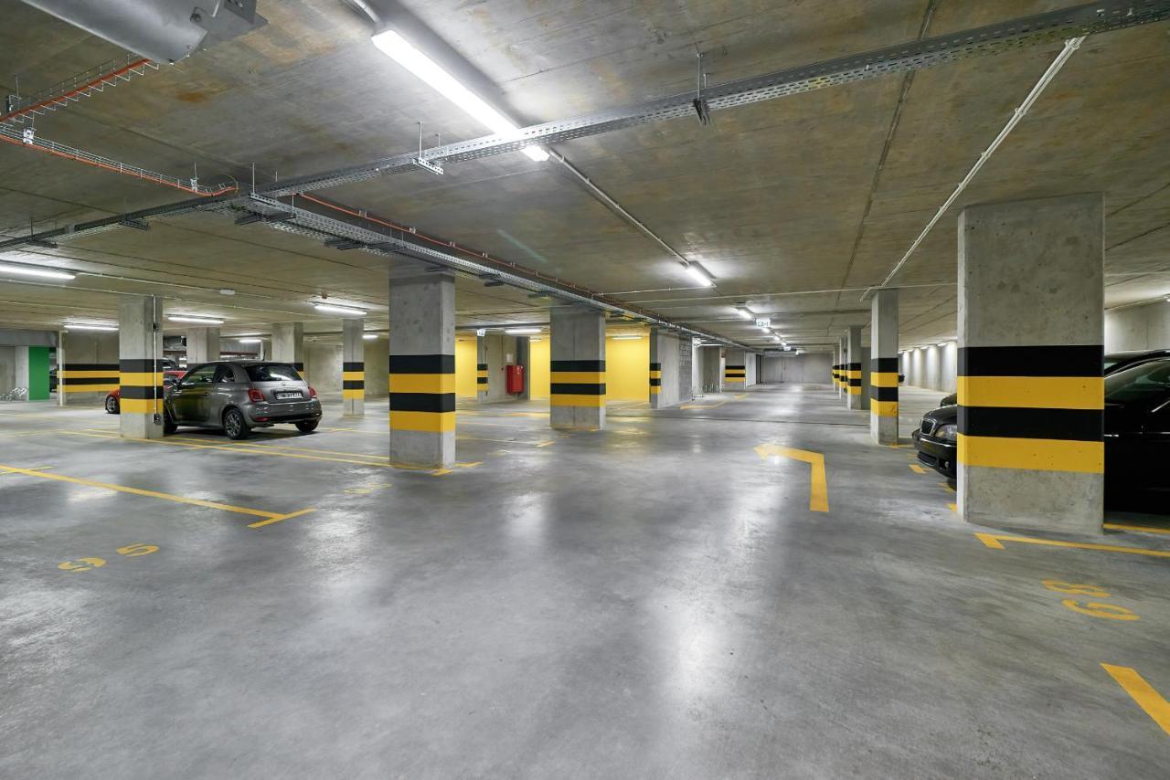 Exclusive Apartments Gwiazdzista With Free Garage Wroclaw By Noclegi Renters Экстерьер фото